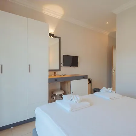 7 Brothers Hotel 3*