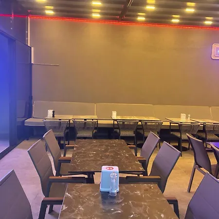 7 Brothers Hotel